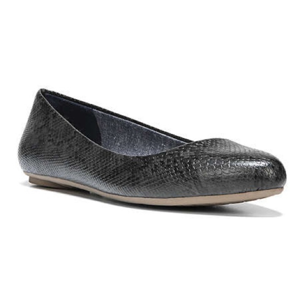 Brand new snakeprint flats super comfy